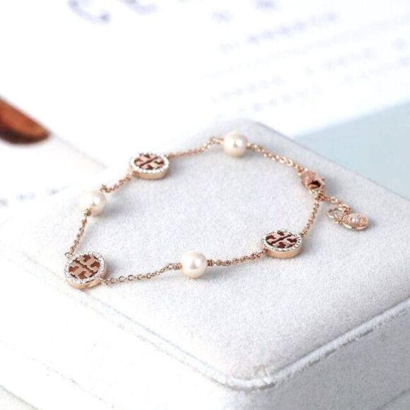NWOT Tory Burch Rose Gold Pearl 7 1/2 in. Bracelet - Picture 2 of 4